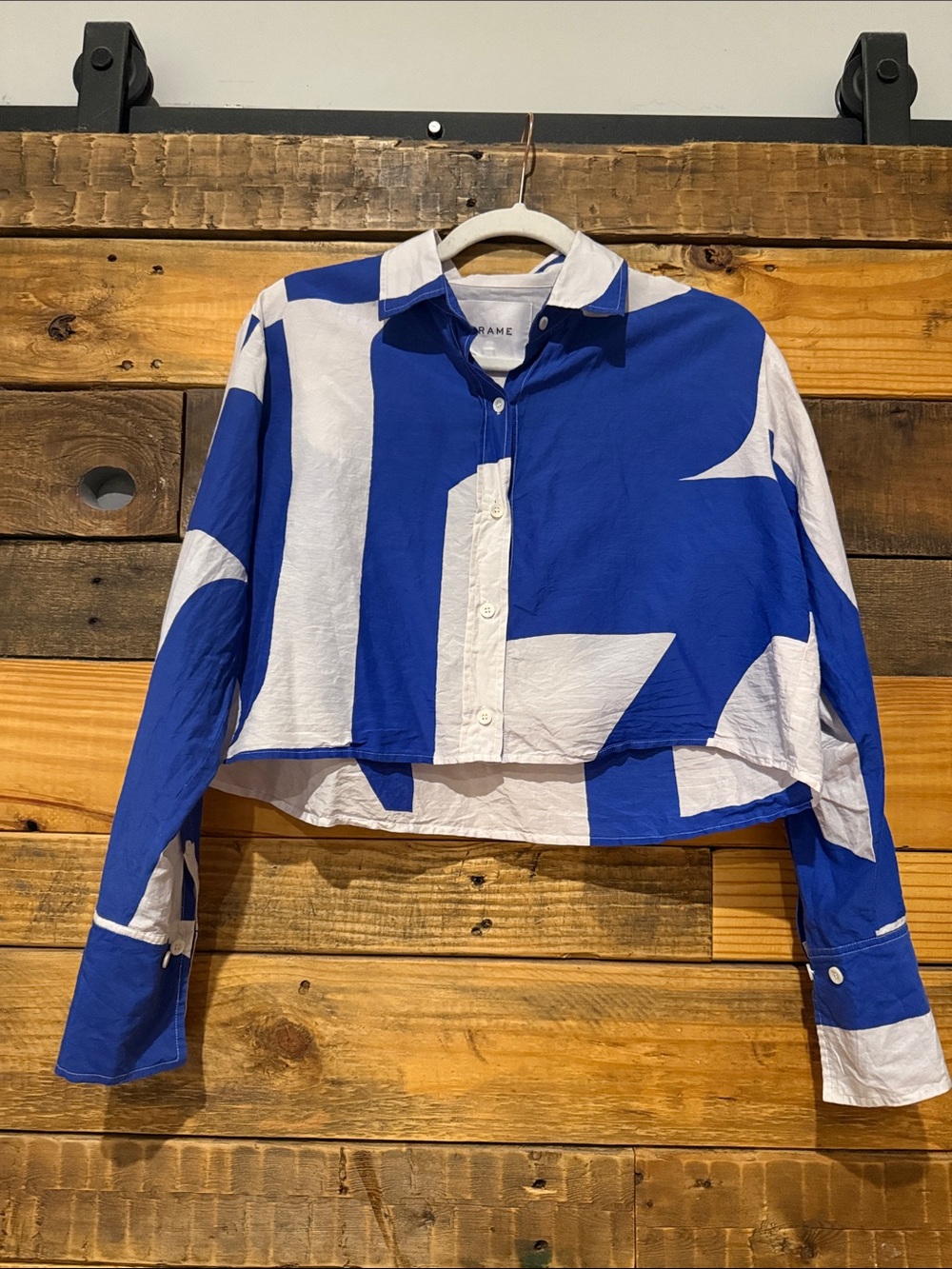 FRAME Blue and White Graphic Cropped Shirt